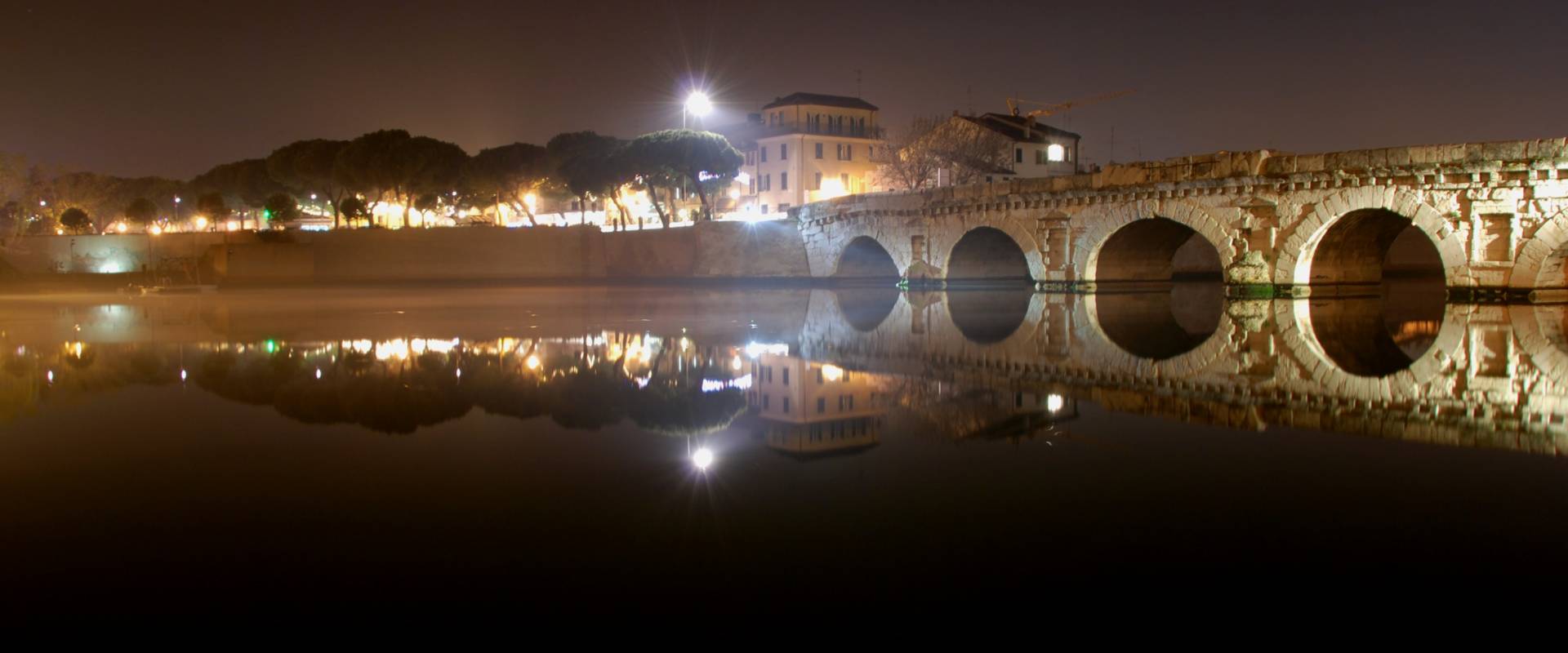 Ponte Tiberio night foto di Scorpione 68